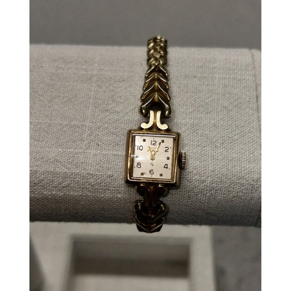 Elgin Gold Filled‎ 17 Jewels 15mm Womens Vintage Watch Engraved Back Case
